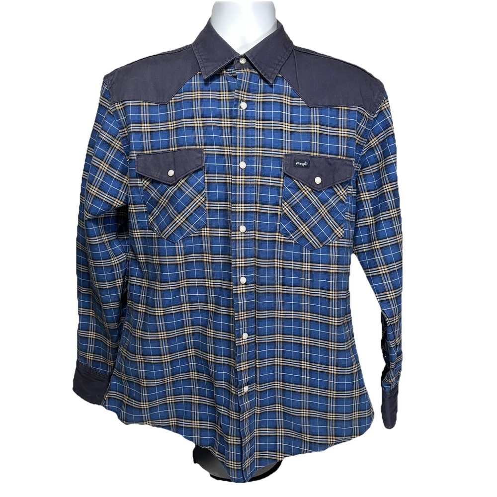 Wrangler Blue Plaid Casual Button Down Shirt
